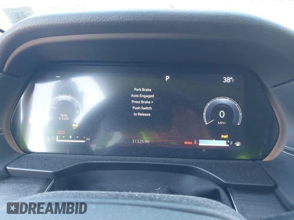 ✅ 2023 Jeep Grand Cherokee Limited • VIN: 1C4RJHBG1PC627893 • Lot: 43749758. Wystawiony na IAAI z przebiegiem 31 325 mil. Bezpłatny archiwum sprzedaży aukcyjnych z USA i szczegółowy raport historii pojazdu na DreamBid. Zdjęcie 7.