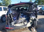 ✅ 2024 Kia Carnival LX • VIN: KNDNB4H36R6399142 • Lot: 43044258. Wystawiony na IAAI z przebiegiem 13 093 mil. Bezpłatny archiwum sprzedaży aukcyjnych z USA i szczegółowy raport historii pojazdu na DreamBid. Zdjęcie 16.