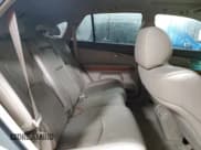 ✅ 2007 Lexus RX 350 • VIN: 2T2HK31U47C010915 • Lot: 92328875. Wystawiony na Copart z przebiegiem 116 393 mil. Bezpłatny archiwum sprzedaży aukcyjnych z USA i szczegółowy raport historii pojazdu na DreamBid. Zdjęcie 10.