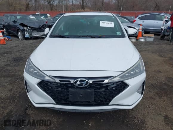 ✅ 2019 Hyundai Elantra Sport • VIN: KMHD04LB3KU841923 • Lot: 41887656. Listed on IAAI with 64,454 mi. Free auction sales archive from the USA and detailed vehicle history report at DreamBid. Image 12.
