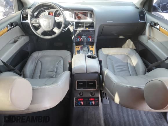 ✅ 2008 Audi Q7 Premium • VIN: WA1BY74L78D048155 • Lot: 90716645. Listed on Copart with 161,261 mi. Free auction sales archive from the USA and detailed vehicle history report at DreamBid. Image 8.