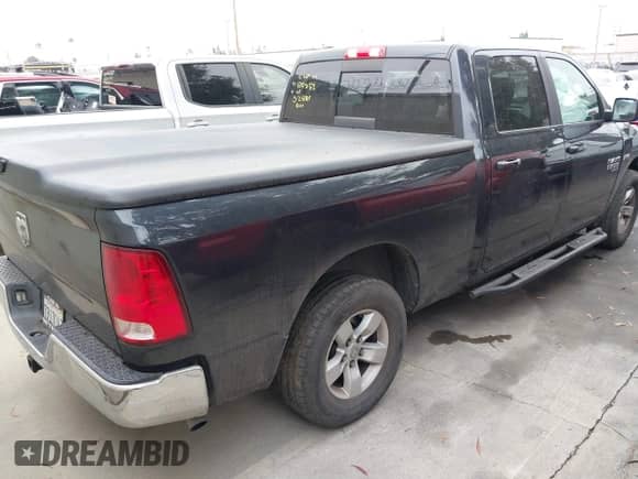 2019 Ram 1500 Big Horn z VIN 1C6RR6TT8KS730615, wystawiony jako IAAI lot #42407873 z przebiegiem 90 891 mil mil oraz . Historia ofert i sprzedaży dostępna na DreamBid. Obrazek 4.