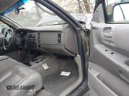 ✅ 2002 Dodge Durango SLT • VIN: 1B4HS48NX2F123693 • Лот: 43538113. Опубликован ранее на IAAI с пробегом 129 691 миль. Бесплатный доступ к архиву аукционных продаж из США и подробный отчёт об истории автомобиля на DreamBid. Изображение 5.