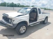 ✅ 2000 Toyota Tacoma PreRunner • VIN: 5TESN92N2YZ694029 • Lot: 43092012. Listed on IAAI with Not provided. Free auction sales archive from the USA and detailed vehicle history report at DreamBid. Image 2.