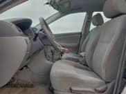 ✅ 2006 Toyota Corolla CE • VIN: JTDBR32E560088139 • Lot: 95620605. Wystawiony na Copart z przebiegiem 55 723 mil. Bezpłatny archiwum sprzedaży aukcyjnych z USA i szczegółowy raport historii pojazdu na DreamBid. Zdjęcie 7.