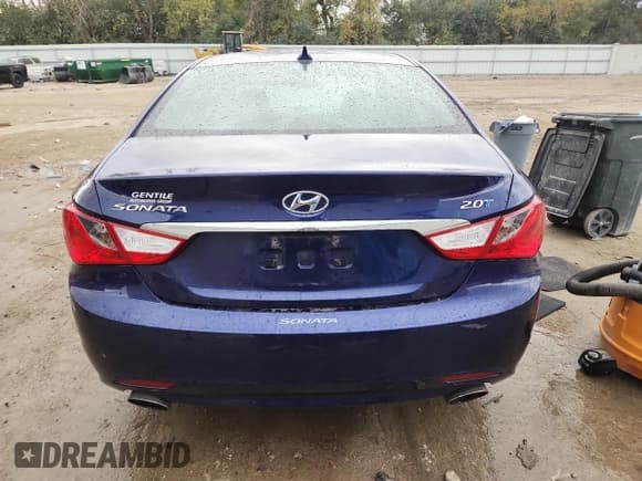 ✅ 2012 Hyundai Sonata SE • VIN: 5NPEC4AB3CH407757 • Lot: 85852955. Listed on Copart with 46,526 mi. Free auction sales archive from the USA and detailed vehicle history report at DreamBid. Image 6.