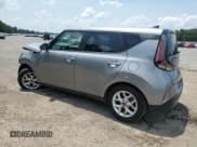 ✅ 2024 Kia Soul S • VIN: KNDJ23AU0R7904405 • Лот: 67842755. Опубликован ранее на Copart с пробегом 32 220 миль. Бесплатный доступ к архиву аукционных продаж из США и подробный отчёт об истории автомобиля на DreamBid. Изображение 2.