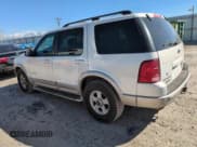 ✅ 2002 Ford Explorer Limited • VIN: 1FMDU75E92ZC24431 • Лот: 49868415. Опубликован ранее на Copart с пробегом 231 425 миль. Бесплатный доступ к архиву аукционных продаж из США и подробный отчёт об истории автомобиля на DreamBid. Изображение 2.