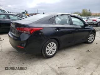 ✅ 2020 Hyundai Accent SE • VIN: 3KPC24A6XLE098919 • Lot: 47645223. Wystawiony na Copart z przebiegiem 9 517 mil. Bezpłatny archiwum sprzedaży aukcyjnych z USA i szczegółowy raport historii pojazdu na DreamBid. Zdjęcie 3.