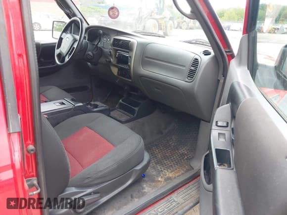 ✅ 2008 Ford Ranger XLT • VIN: 1FTZR45EX8PA37293 • Lot: 42522462. Listed on IAAI with 105,450 mi. Free auction sales archive from the USA and detailed vehicle history report at DreamBid. Image 5.