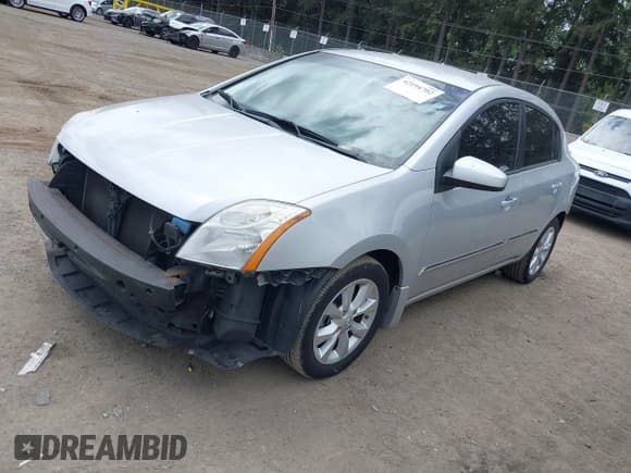 ✅ 2011 Nissan Sentra SL • VIN: 3N1AB6AP0BL718153 • Lot: 42194702. Listed on IAAI with 102,897 mi. Free auction sales archive from the USA and detailed vehicle history report at DreamBid. Image 2.