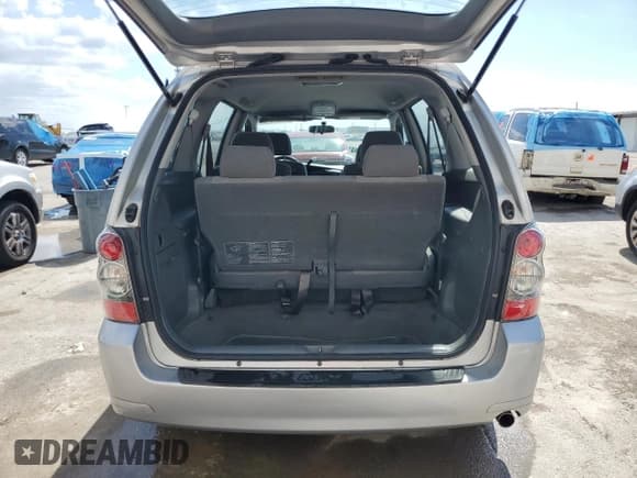 ✅ 2005 Mazda MPV LX • VIN: JM3LW28J050552603 • Лот: 46694645. Опубликован ранее на Copart с пробегом 304 142 миль. Бесплатный доступ к архиву аукционных продаж из США и подробный отчёт об истории автомобиля на DreamBid. Изображение 6.
