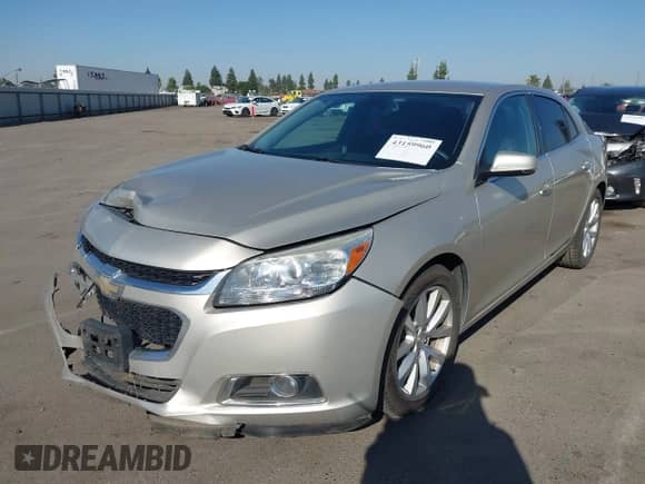 2016 Chevrolet Malibu LTZ z VIN 1G11E5SAXGF105153, wystawiony jako IAAI lot #43159960 z przebiegiem 145 269 mil mil oraz . Historia ofert i sprzedaży dostępna na DreamBid. Obrazek 2.