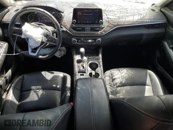 ✅ 2021 Nissan Altima SL • VIN: 1N4BL4EW0MN410932 • Lot: 56973265. Listed on Copart with 64,413 mi. Free auction sales archive from the USA and detailed vehicle history report at DreamBid. Image 8.