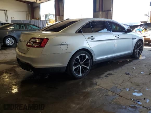 ✅ 2017 Ford Taurus SEL • VIN: 1FAHP2H81HG112125 • Lot: 62343255. Listed on Copart with 127,366 mi. Free auction sales archive from the USA and detailed vehicle history report at DreamBid. Image 3.