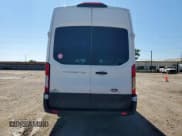 ✅ 2023 Ford Transit Cargo • VIN: 1FTBR3X84PKB10219 • Lot: 60219385. Wystawiony na Copart z przebiegiem 83 059 mil. Bezpłatny archiwum sprzedaży aukcyjnych z USA i szczegółowy raport historii pojazdu na DreamBid. Zdjęcie 6.