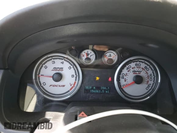 ✅ 2009 Ford Focus SE • VIN: 1FAHP35N99W140746 • Lot: 70863105. Wystawiony na Copart z przebiegiem 153 063 mil. Bezpłatny archiwum sprzedaży aukcyjnych z USA i szczegółowy raport historii pojazdu na DreamBid. Zdjęcie 9.