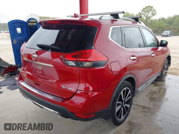 ✅ 2017 Nissan Rogue SV • VIN: JN8AT2MV2HW267716 • Lot: 43427886. Listed on IAAI with 125,078 mi. Free auction sales archive from the USA and detailed vehicle history report at DreamBid. Image 4.