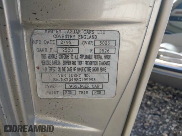 ✅ 1995 Jaguar XJS • VIN: SAJNX2349SC199998 • Лот: 43816383. Опубликован ранее на IAAI с пробегом 73 272 миль. Бесплатный доступ к архиву аукционных продаж из США и подробный отчёт об истории автомобиля на DreamBid. Изображение 9.