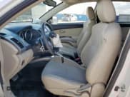 ✅ 2012 Mitsubishi Outlander SE • VIN: JA4AS3AWXCU019715 • Lot: 81110145. Wystawiony na Copart z przebiegiem 132 637 mil. Bezpłatny archiwum sprzedaży aukcyjnych z USA i szczegółowy raport historii pojazdu na DreamBid. Zdjęcie 7.