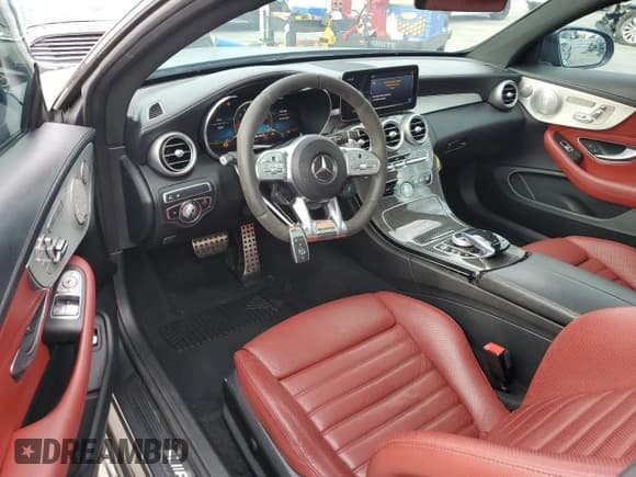 ✅ 2022 Mercedes-Benz C 43 AMG • VIN: W1KWJ6EBXNG114788 • Lot: 81777655. Wystawiony na Copart z przebiegiem 70 026 mil. Bezpłatny archiwum sprzedaży aukcyjnych z USA i szczegółowy raport historii pojazdu na DreamBid. Zdjęcie 8.