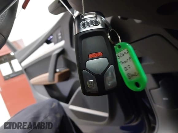 ✅ 2024 Audi Q5 S line Premium Plus • VIN: WA1EAAFY6R2094838 • Lot: 43475142. Listed on IAAI with 6,180 mi. Free auction sales archive from the USA and detailed vehicle history report at DreamBid. Image 11.