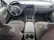 ✅ 2005 Ford Explorer XLS • VIN: 1FMZU62K95UA75594 • Lot: 87932895. Listed on Copart with 248,661 mi. Free auction sales archive from the USA and detailed vehicle history report at DreamBid. Image 8.