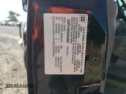 ✅ 1999 Chevrolet Suburban • VIN: 3GNFK16R8XG250888 • Lot: 74305324. Wystawiony na Copart z przebiegiem 208 707 mil. Bezpłatny archiwum sprzedaży aukcyjnych z USA i szczegółowy raport historii pojazdu na DreamBid. Zdjęcie 15.