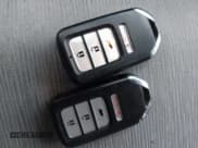 ✅ 2018 Honda Odyssey LX • VIN: 5FNRL6H25JB053030 • Lot: 43827469. Listed on IAAI with 210,438 mi. Free auction sales archive from the USA and detailed vehicle history report at DreamBid. Image 11.