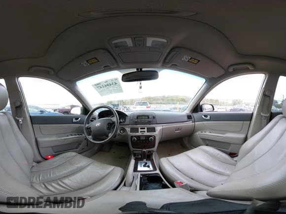 ✅ 2007 Hyundai Sonata SE • VIN: 5NPEU46F57H187990 • Lot: 43486147. Wystawiony na IAAI z przebiegiem 218 028 mil. Bezpłatny archiwum sprzedaży aukcyjnych z USA i szczegółowy raport historii pojazdu na DreamBid. Zdjęcie 18.