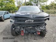 ✅ 2024 Chevrolet Silverado 1500 LT Trail Boss • VIN: 3GCUDFE82RG137103 • Лот: 84607875. Опубликован ранее на Copart с пробегом 10 535 миль. Бесплатный доступ к архиву аукционных продаж из США и подробный отчёт об истории автомобиля на DreamBid. Изображение 5.