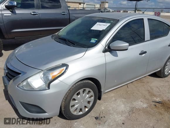 ✅ 2016 Nissan Versa S Plus • VIN: 3N1CN7AP9GL840037 • Лот: 43447311. Опубликован ранее на IAAI с пробегом 95 580 миль. Бесплатный доступ к архиву аукционных продаж из США и подробный отчёт об истории автомобиля на DreamBid. Изображение 2.