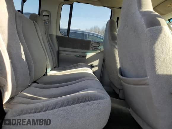 2004 Dodge Dakota SLT z VIN 1D7HL48K24S721847, wystawiony jako Copart lot #77673774 z przebiegiem Nie podano mil oraz Szkoda całkowita • Salvage title. Historia ofert i sprzedaży dostępna na DreamBid. Obrazek 10.