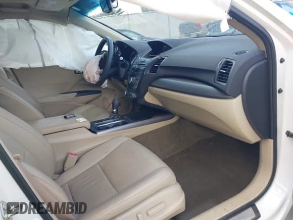 ✅ 2015 Acura RDX • VIN: 5J8TB4H38FL010961 • Лот: 43561444. Опубликован ранее на IAAI с пробегом 72 094 миль. Бесплатный доступ к архиву аукционных продаж из США и подробный отчёт об истории автомобиля на DreamBid. Изображение 5.