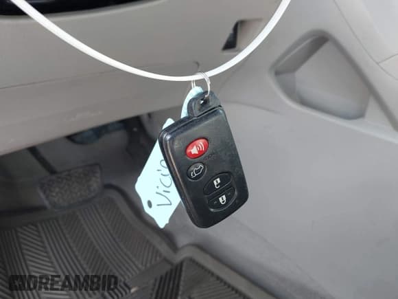 ✅ 2010 Toyota Highlander Limited • VIN: 5TDDK3EH3AS030488 • Lot: 41695234. Wystawiony na IAAI z przebiegiem 204 046 mil. Bezpłatny archiwum sprzedaży aukcyjnych z USA i szczegółowy raport historii pojazdu na DreamBid. Zdjęcie 11.