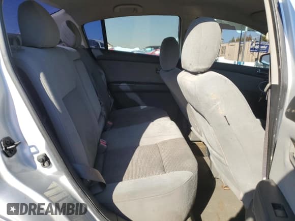 ✅ 2011 Nissan Sentra SR • VIN: 3N1AB6AP3BL716638 • Лот: 90893095. Опубликован ранее на Copart с пробегом Не указан. Бесплатный доступ к архиву аукционных продаж из США и подробный отчёт об истории автомобиля на DreamBid. Изображение 10.