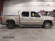 ✅ 2008 GMC Sierra Denali • VIN: 2GTEK638X81215048 • Lot: 39023239. Listed on IAAI with 171,896 mi. Free auction sales archive from the USA and detailed vehicle history report at DreamBid. Image 13.
