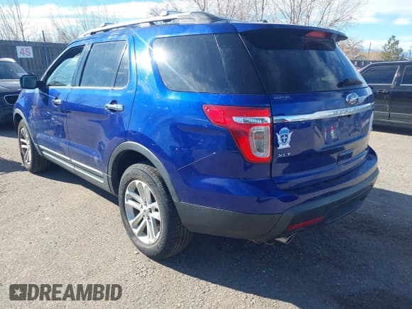 ✅ 2015 Ford Explorer XLT • VIN: 1FM5K8D8XFGB52877 • Лот: 43874339. Опубликован ранее на IAAI с пробегом 144 386 миль. Бесплатный доступ к архиву аукционных продаж из США и подробный отчёт об истории автомобиля на DreamBid. Изображение 3.
