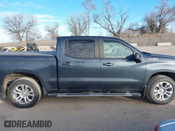 ✅ 2021 Chevrolet Silverado 1500 RST • VIN: 1GCUYEEL6MZ241539 • Lot: 40973115. Listed on IAAI with 58,407 mi. Free auction sales archive from the USA and detailed vehicle history report at DreamBid. Image 13.