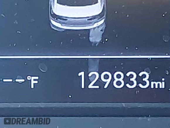 2019 Hyundai Elantra SEL z VIN KMHD84LF9KU782677, wystawiony jako IAAI lot #43588740 z przebiegiem 129 833 mil mil oraz . Historia ofert i sprzedaży dostępna na DreamBid. Obrazek 15.