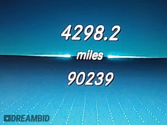 ✅ 2019 Mercedes-Benz C 300 • VIN: WDDWJ8DB6KF803628 • Lot: 41541737. Wystawiony na IAAI z przebiegiem 90 239 mil. Bezpłatny archiwum sprzedaży aukcyjnych z USA i szczegółowy raport historii pojazdu na DreamBid. Zdjęcie 16.