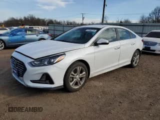 ✅ 2018 Hyundai Sonata Limited • VIN: 5NPE34AF0JH597453 • Lot: 41363713. Listed on Copart with 28,813 mi. Free auction sales archive from the USA and detailed vehicle history report at DreamBid. Image 1.