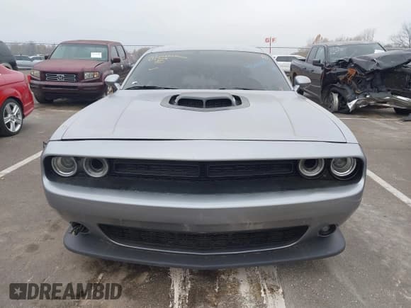 ✅ 2015 Dodge Challenger R/T Scat Pack Shaker • VIN: 2C3CDZFJ9FH873292 • Лот: 43649723. Опубликован ранее на IAAI с пробегом Не указан. Бесплатный доступ к архиву аукционных продаж из США и подробный отчёт об истории автомобиля на DreamBid. Изображение 12.