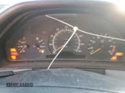 ✅ 1999 Mercedes-Benz E 320 • VIN: WDBJH65F1XA892419 • Лот: 42571745. Опубликован ранее на Copart с пробегом Не указан. Бесплатный доступ к архиву аукционных продаж из США и подробный отчёт об истории автомобиля на DreamBid. Изображение 9.