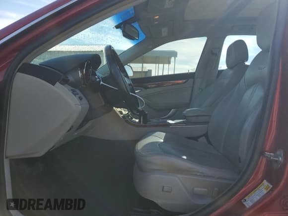 ✅ 2010 Cadillac CTS Luxury • VIN: 1G6DH5EG4A0130669 • Lot: 91315695. Wystawiony na Copart z przebiegiem 180 112 mil. Bezpłatny archiwum sprzedaży aukcyjnych z USA i szczegółowy raport historii pojazdu na DreamBid. Zdjęcie 7.