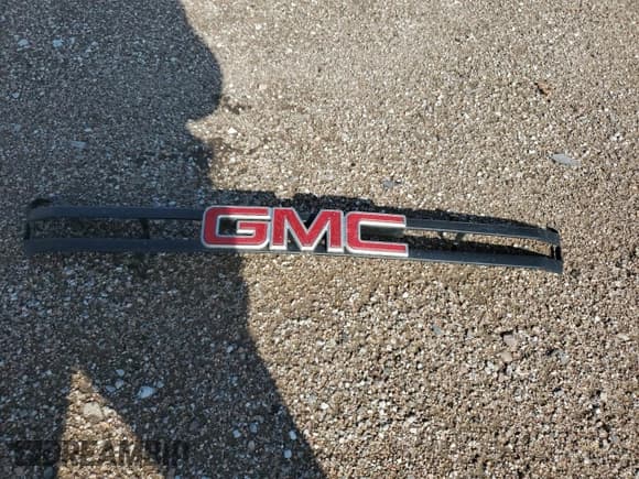 ✅ 2007 GMC Sierra 2500HD SLE1 • VIN: 1GTHK29U37E143486 • Лот: 62153395. Опубликован ранее на Copart с пробегом 207 666 миль. Бесплатный доступ к архиву аукционных продаж из США и подробный отчёт об истории автомобиля на DreamBid. Изображение 12.