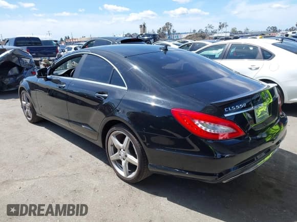 ✅ 2014 Mercedes-Benz CLS 550 • VIN: WDDLJ7DB4EA096883 • Lot: 41866615. Wystawiony na IAAI z przebiegiem 68 886 mil. Bezpłatny archiwum sprzedaży aukcyjnych z USA i szczegółowy raport historii pojazdu na DreamBid. Zdjęcie 3.