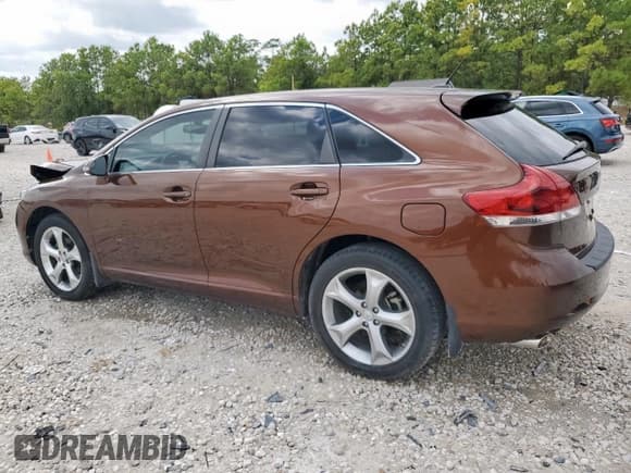✅ 2013 Toyota Venza Limited • VIN: 4T3ZK3BB7DU056018 • Lot: 90324645. Listed on Copart with 55,306 mi. Free auction sales archive from the USA and detailed vehicle history report at DreamBid. Image 2.