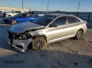 ✅ 2021 Volkswagen Jetta S • VIN: 3VWC57BU4MM100139 • Лот: 92348545. Опубликован ранее на Copart с пробегом 66 088 миль. Бесплатный доступ к архиву аукционных продаж из США и подробный отчёт об истории автомобиля на DreamBid. Изображение 1.