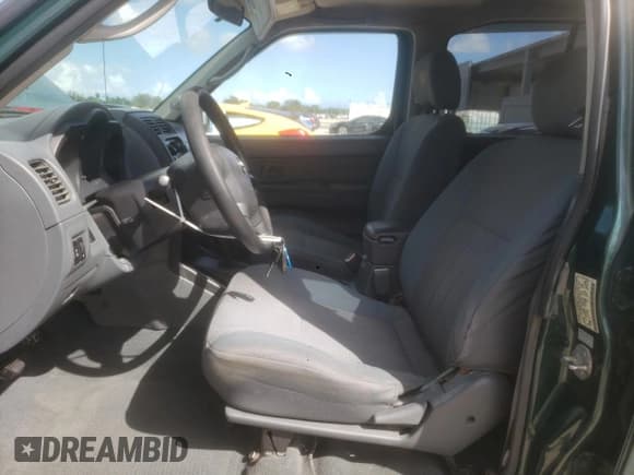 ✅ 2002 Nissan Xterra XE • VIN: 5N1ED28T12C564211 • Lot: 90552905. Listed on Copart with 98,895 mi. Free auction sales archive from the USA and detailed vehicle history report at DreamBid. Image 7.